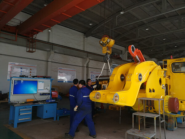 Жерасты тау-кен машинасы